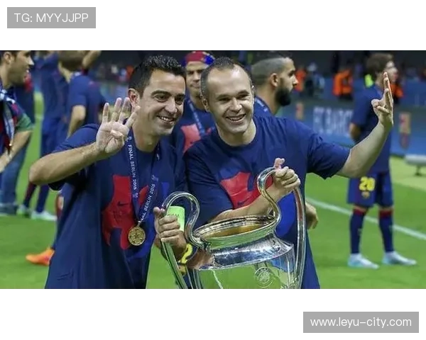 哈维与皮尔洛在体系驱动下组织重心分化：前者更前置推进，后者偏后场调度