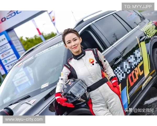 潘晓婷家的冰箱里塞满了蛋白粉，连饮料都喝零卡的