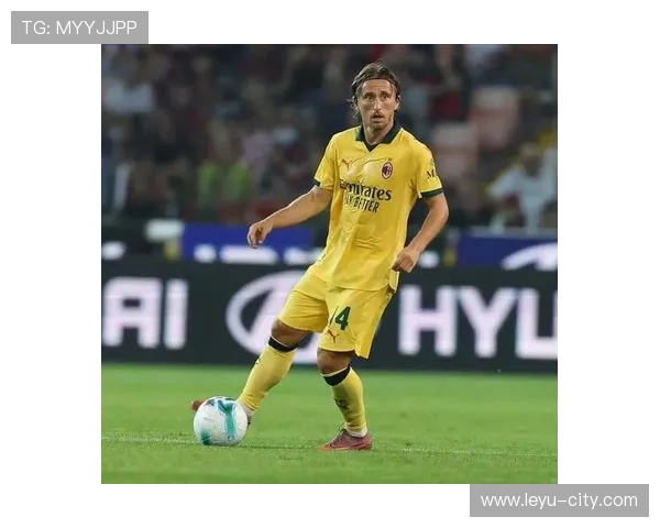 莫德里奇 vs 哈维：两代中场大师的风格对比