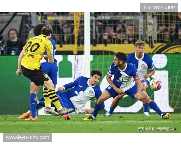 多特蒙德关键战一再失利，问题显现对赛季竞争格局带来变化