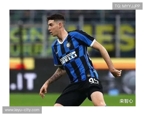 巴斯托尼：三中卫体系左中卫角色解析